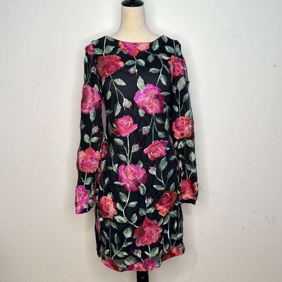 Siena Women's Floral Embroidered Mesh Black and Pink Bodycon Dress Size 16 - Picture 3 of 7